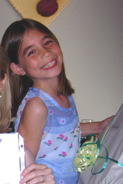 DSCN0577.JPG child star smile